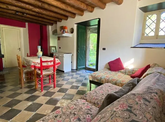 Molinazzo Lägenhet *